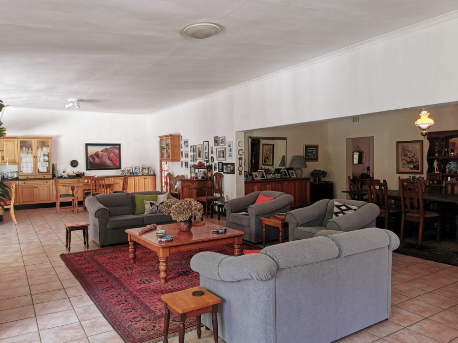 5 Bedroom Property for Sale in Piketberg Western Cape